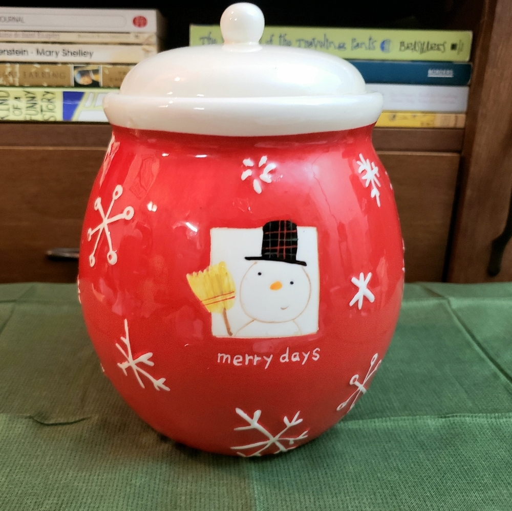 MERRY DAYS Cookie Jar Snowman